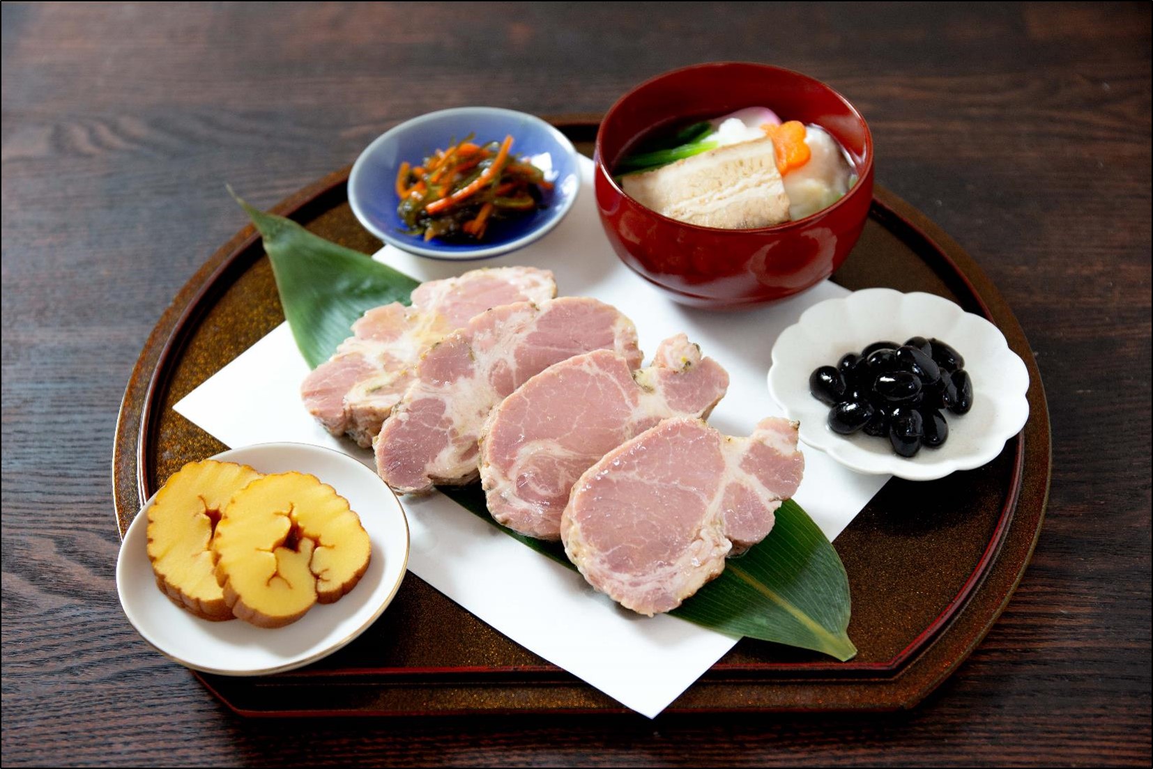 肉おせち　～豚肩ロースのコンフィ～