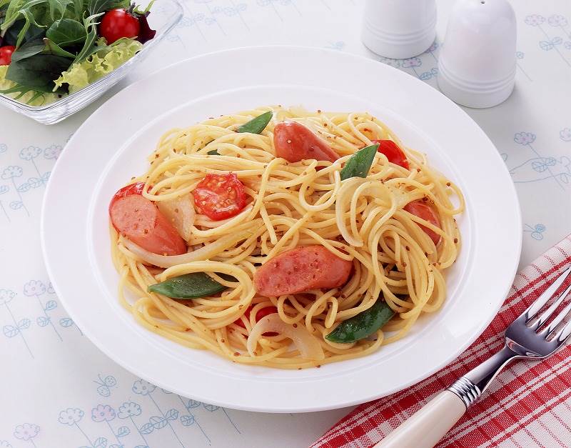 ウインナーの春野菜パスタ