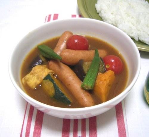 ウインナーと夏野菜の和風スープカレー