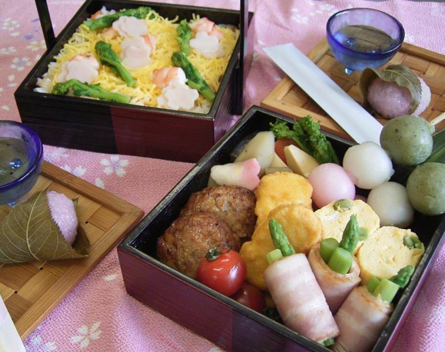 お花見弁当