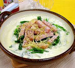 ハムとほうれん草のチーズ焼き