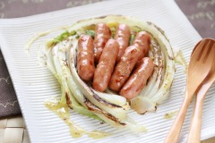 ウインナーと焼き白菜のホットサラダ