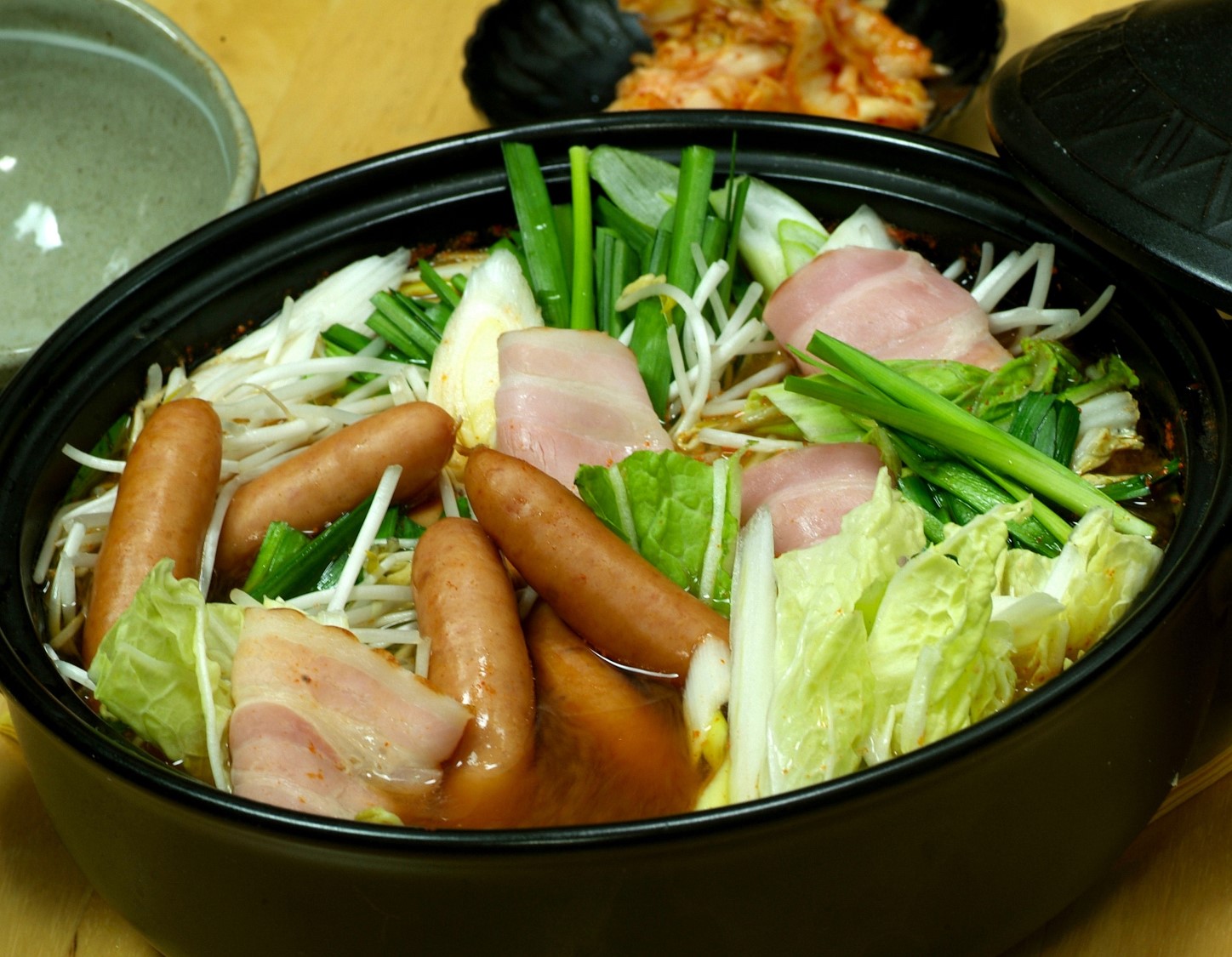 盛りだくさん野菜のチゲ鍋