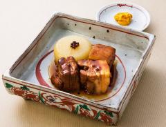 鹿児島黒豚　黒の匠　豚バラ肉の角煮