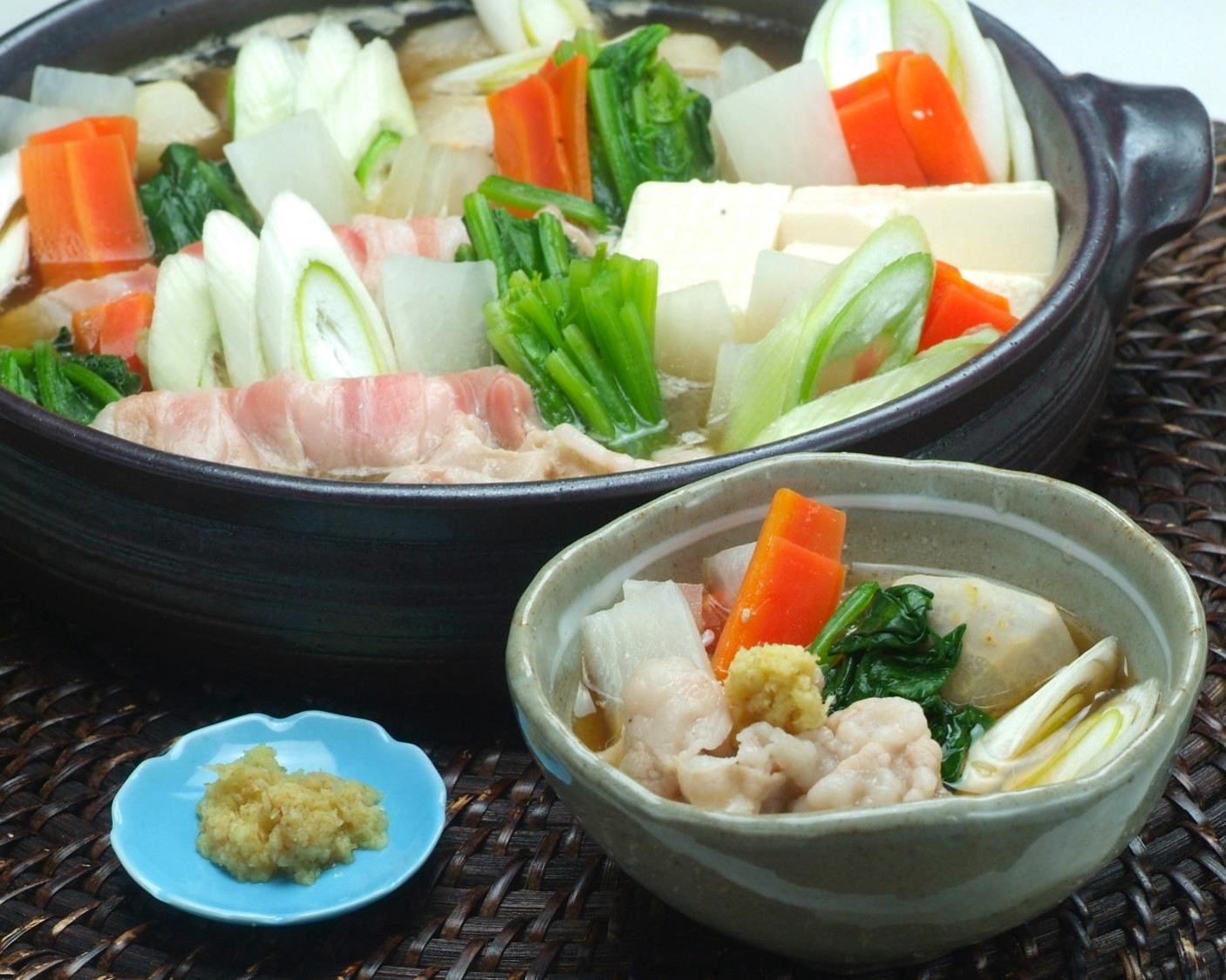 豚肉と根菜の生姜鍋